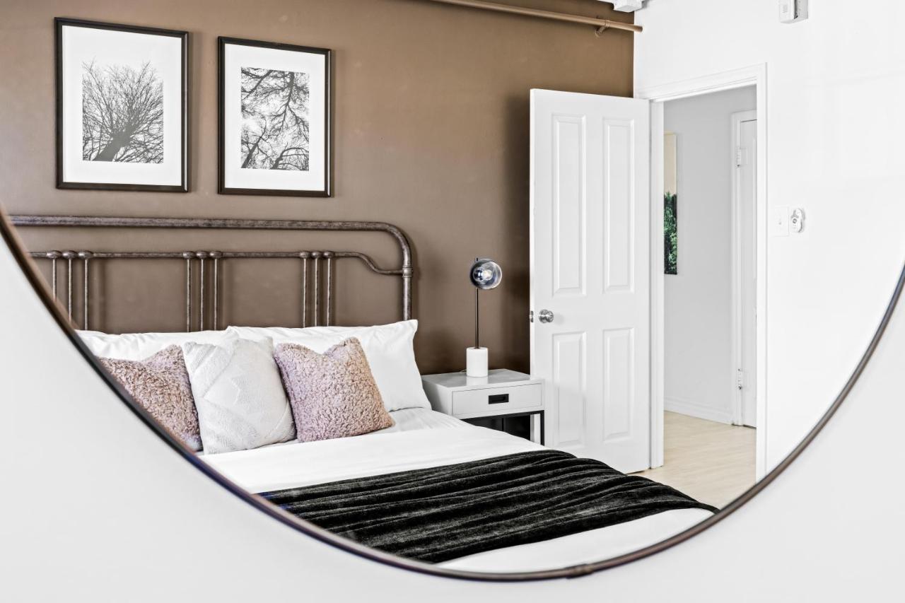 New Stylish Sanctuary - King Beds - Sloans *